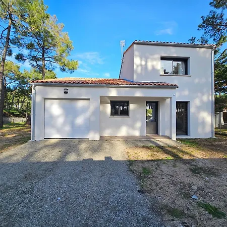 Neuve 6 Pers., Animaux Sur Demande, Proche Et Foret - Fr-1-476-255 *